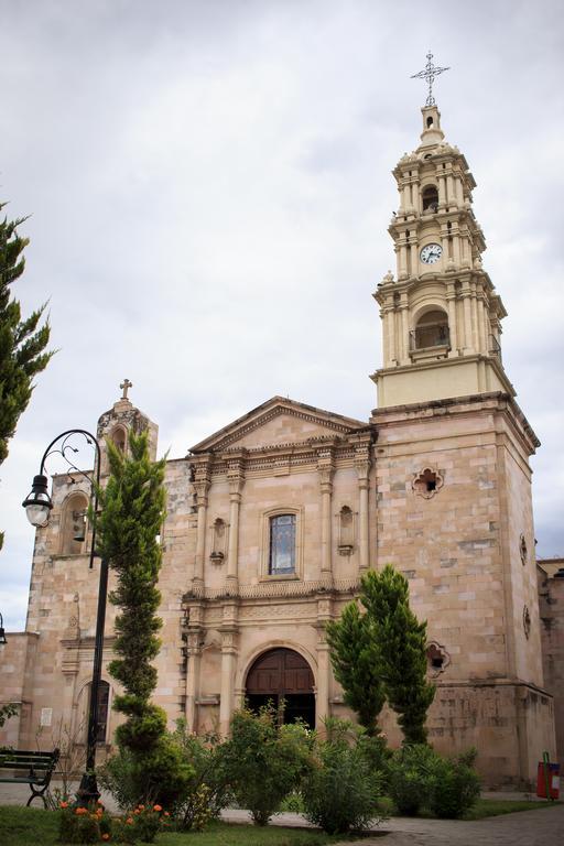 Готель Guidi Linares Екстер'єр фото