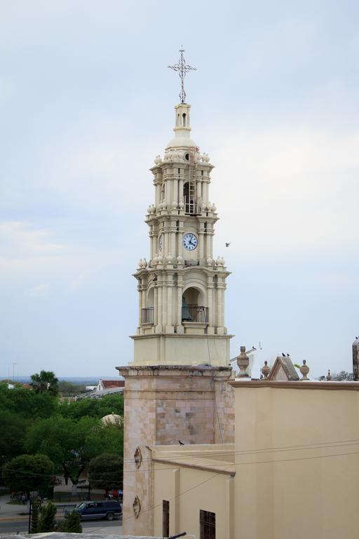 Готель Guidi Linares Екстер'єр фото