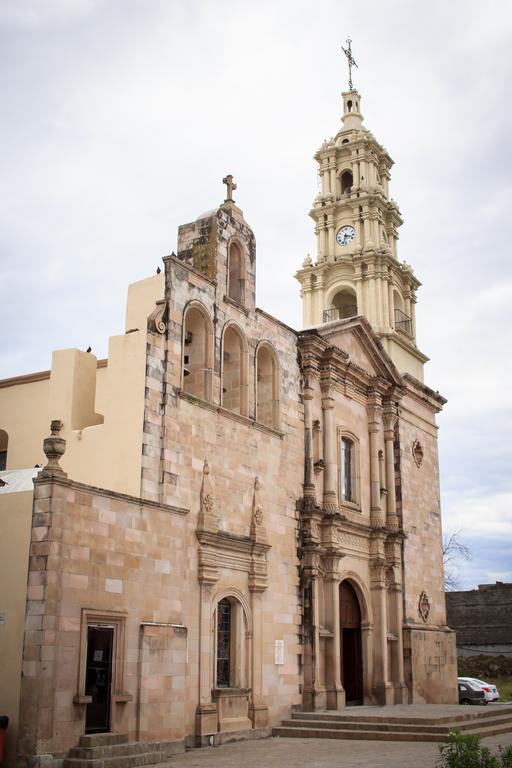 Готель Guidi Linares Екстер'єр фото